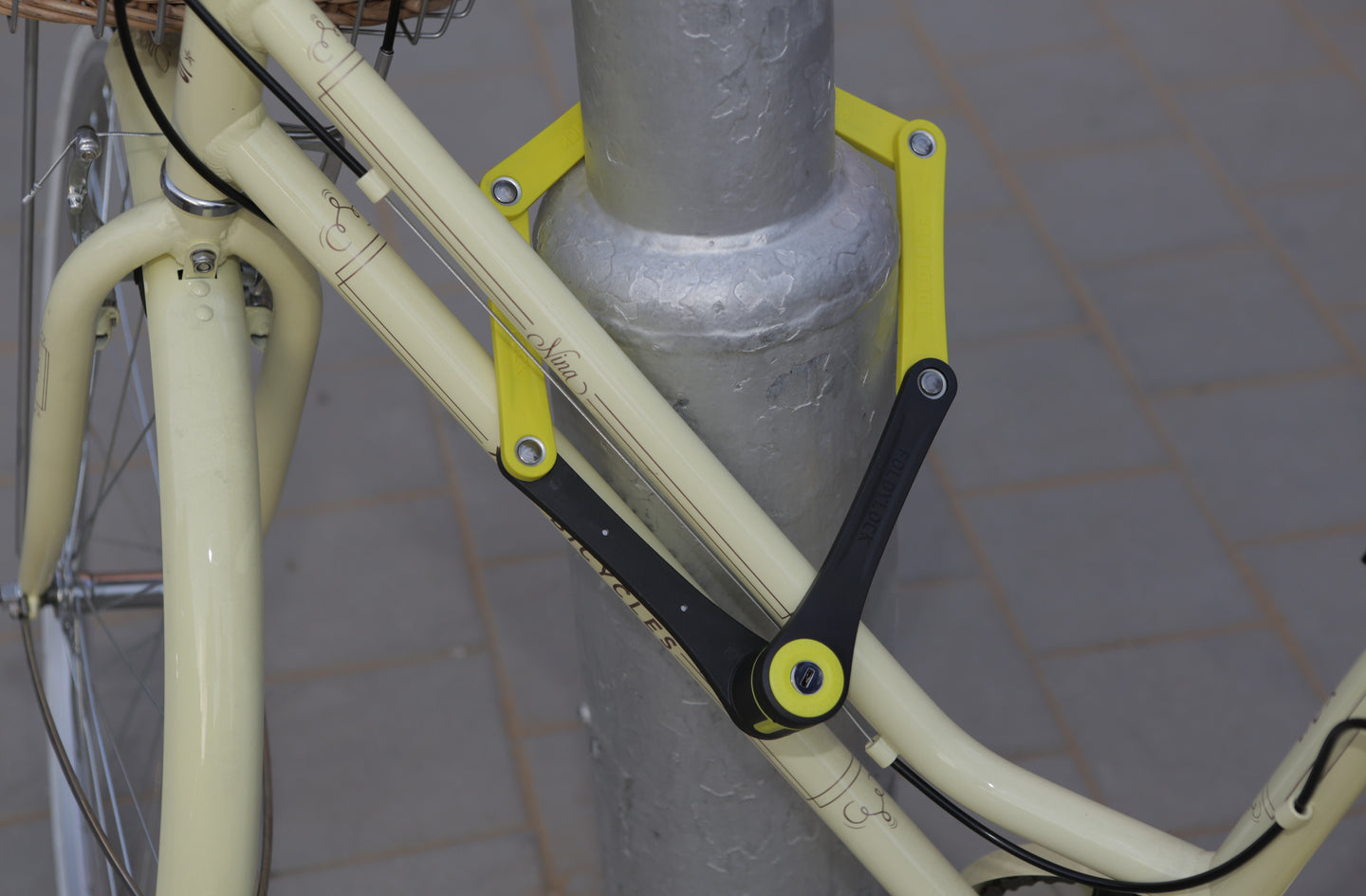 Lightweight Folding Bike Locks: How to Balance Weight and Security