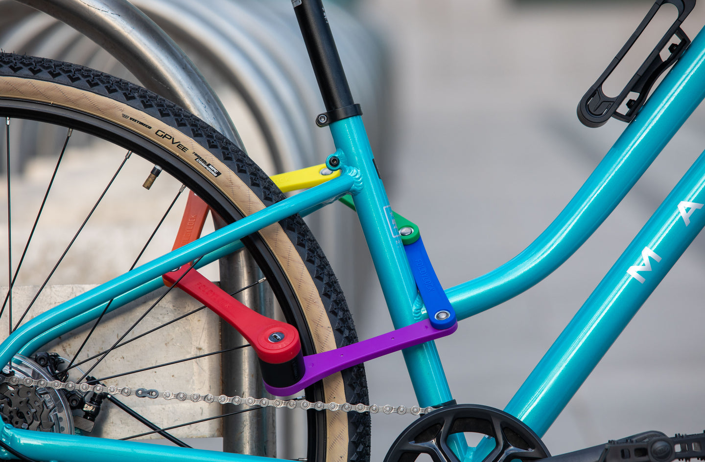 How to Use a Folding Bike Lock: Frame, Wheel and Anchor