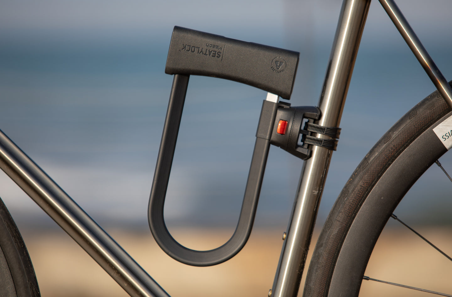 Double Deadbolt U Lock: Why Locking Both Shackle Ends Matters